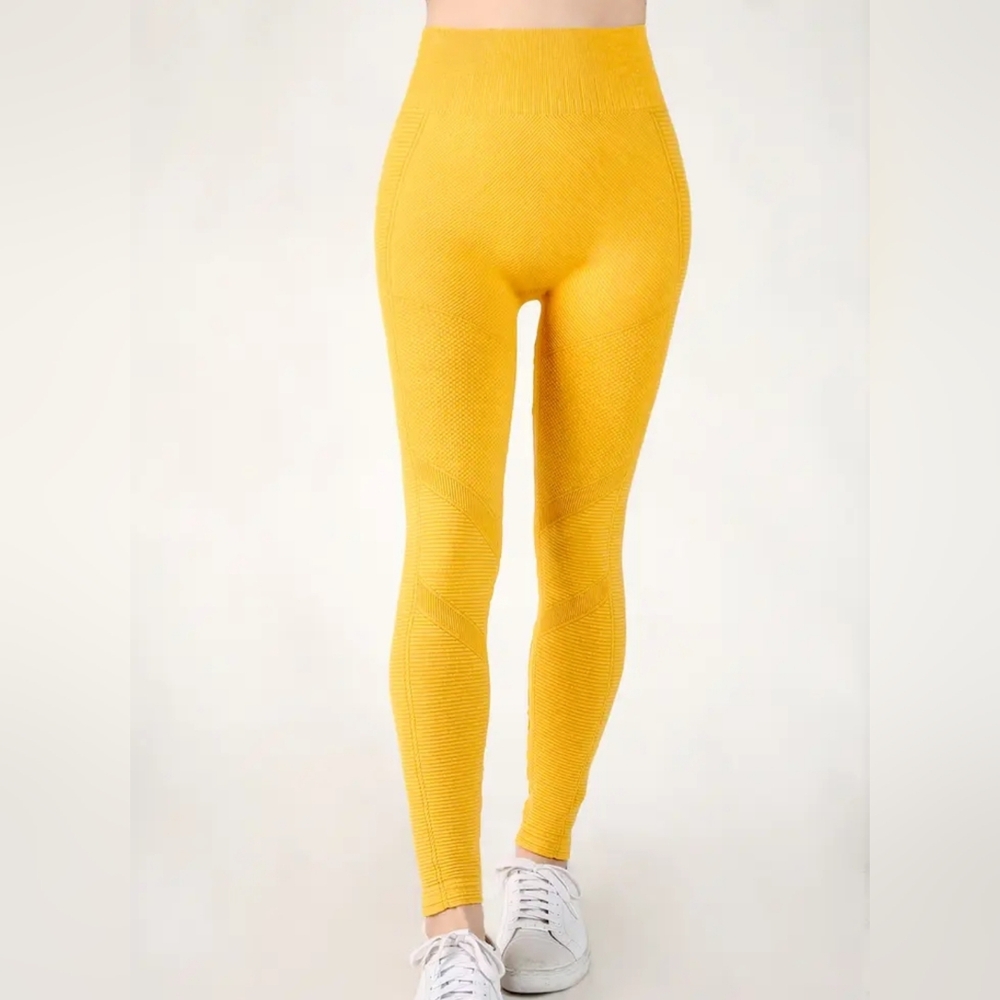 One Size Vibrant Yellow Leggings